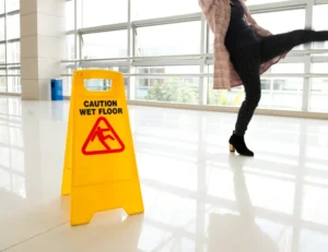 Factors to Consider When Choosing a Slip and Fall Lawyer